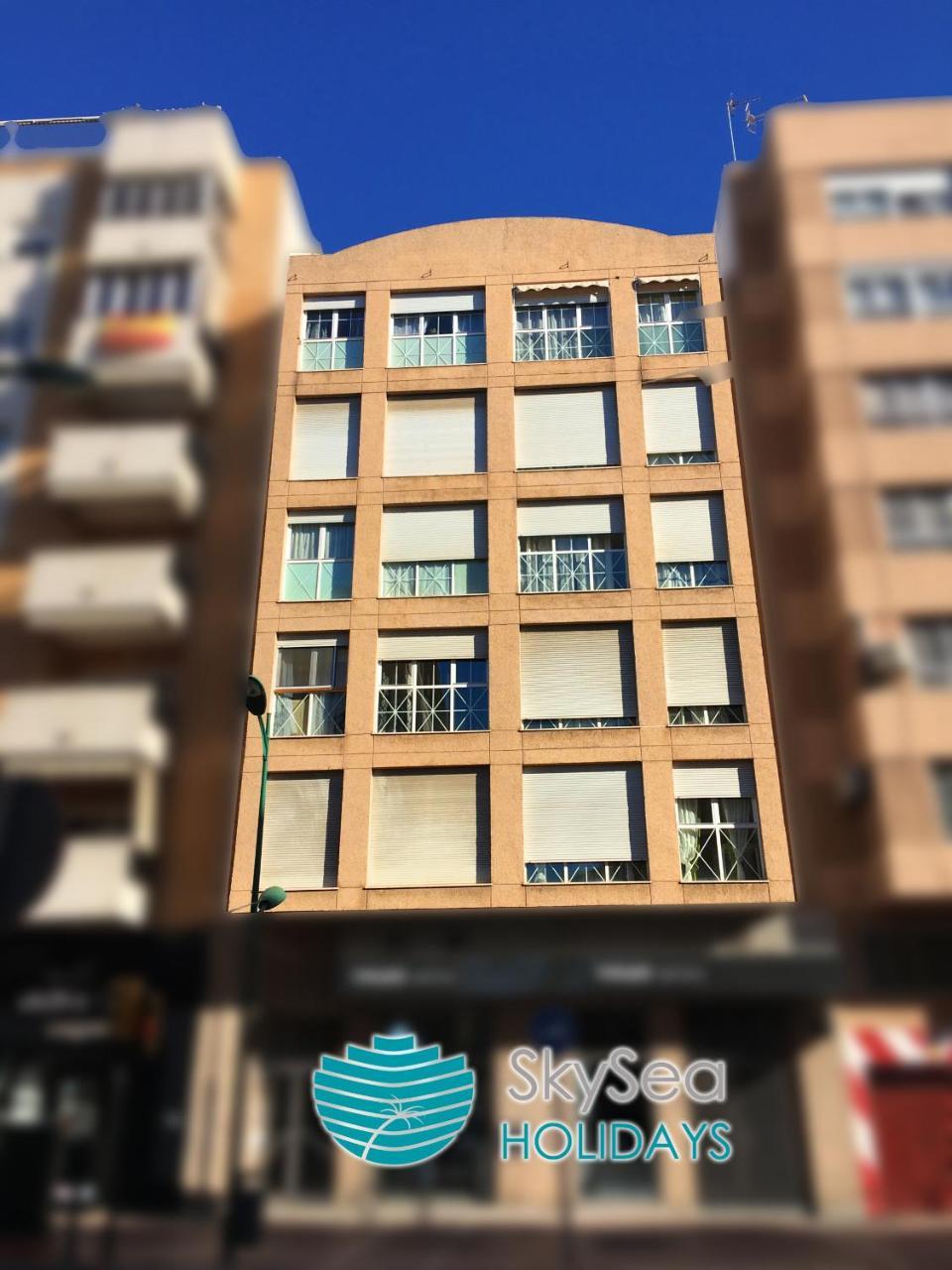 Ferienwohnung Skysea Holidays Malaga Alameda Exterior foto